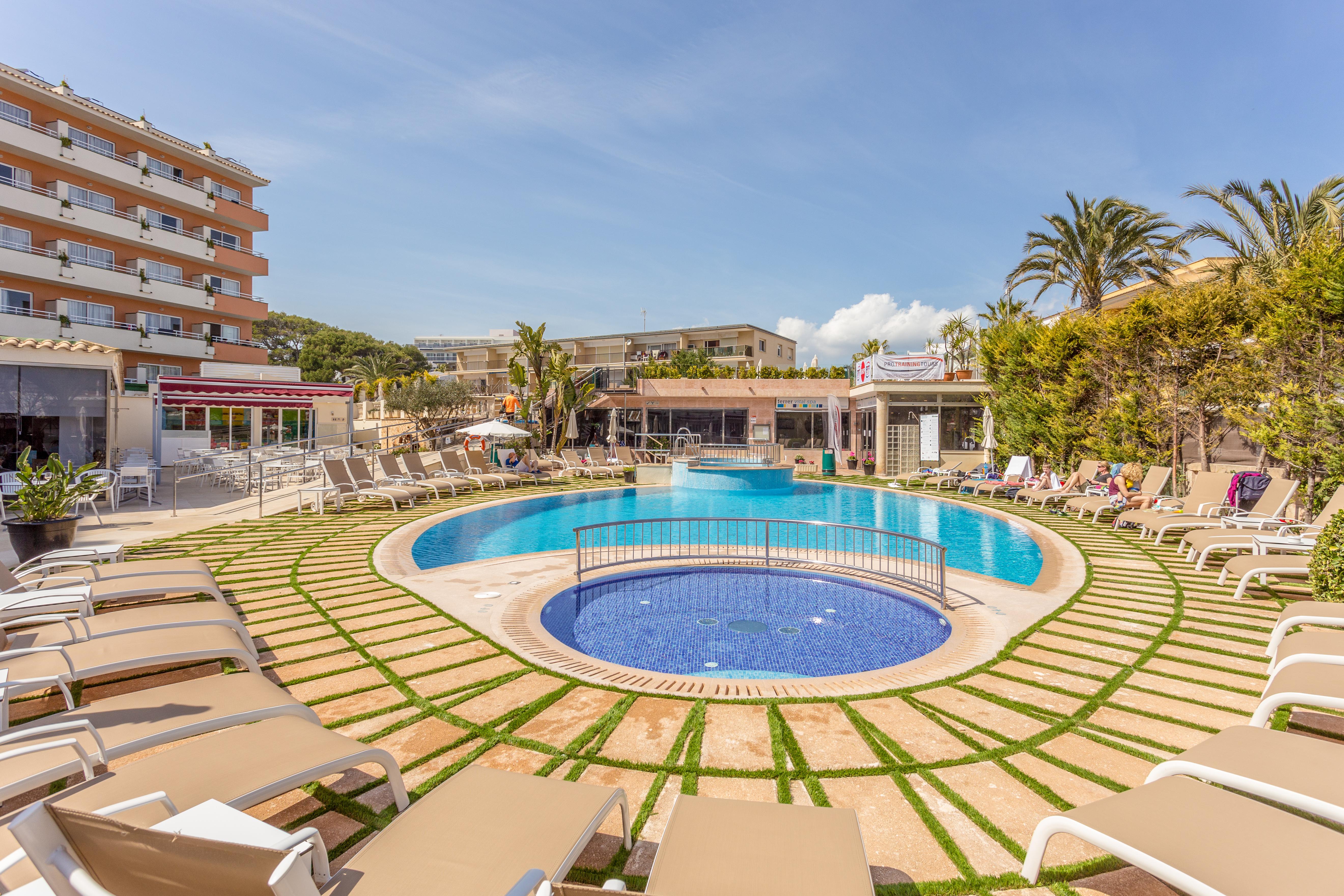 Ferrer Janeiro Hotel & Spa كان بيكافورت المظهر الخارجي الصورة